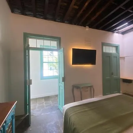 Hacienda De Indias, Cali * Granadilla De Abona